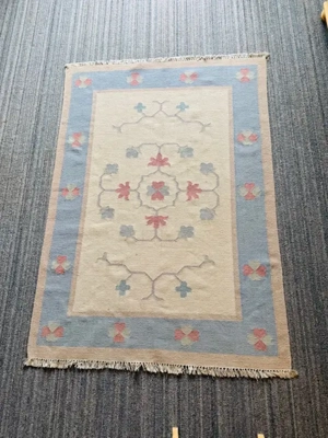 Teppich in Pastellfarben Bild 2