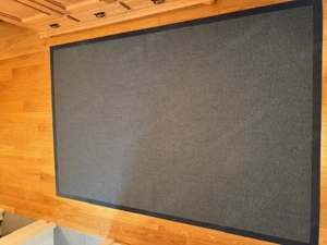 Teppich mit blauer Umrandung Bild 5