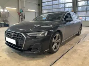 Audi A8 Bild 2