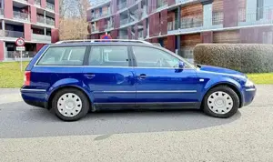 Volkswagen VW Passat Kombi Bild 4