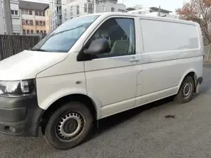 Volkswagen T5 Transporter Allrad, AHK, Klima, 8fach bereift