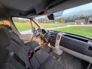 Mercedes AluKipper 3,5t AHK Bild 13