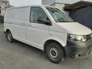 Volkswagen T5 Transporter Allrad, AHK, Klima, 8fach bereift Bild 3