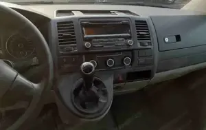 Volkswagen T5 Transporter Allrad, AHK, Klima, 8fach bereift Bild 6