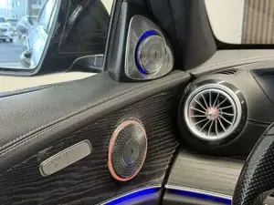 Mercedes-Benz E 220 Bild 16