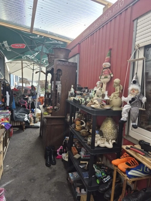 Haus flohmarkt  Bild 2