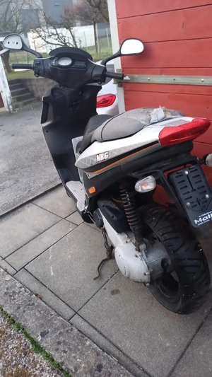 Moped Piaggio NRG Bild 2