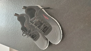 Sketchers Herren Sneaker Gr. 42