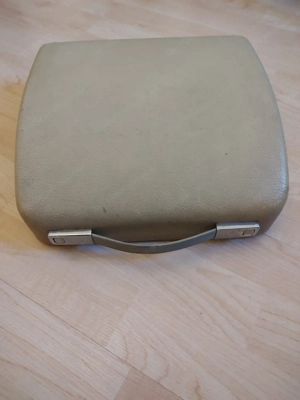 Kofferschreibmaschine Olympia Splendid