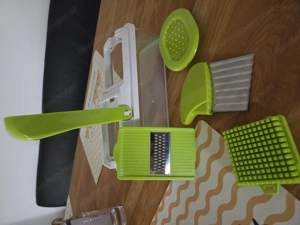 Universalschneider, verschiedene einsätze. Praktische aufbewahrung Bild 3