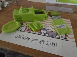 Universalschneider, verschiedene einsätze. Praktische aufbewahrung Bild 2