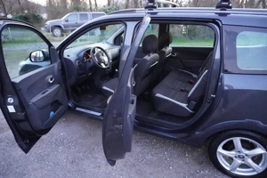 Dacia Lodgy Stepway 1.2 TCe 116PS   Bj. 2018   Gepflegter Langstreckenwagen Bild 2