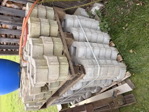 Rasengitter Steine Bild 2