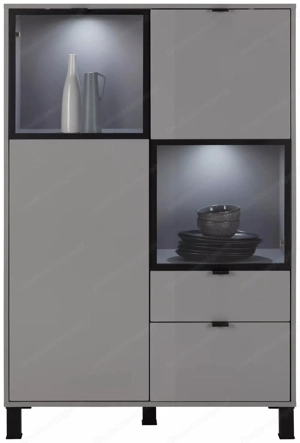 Bürotisch und Schränke Bild 4