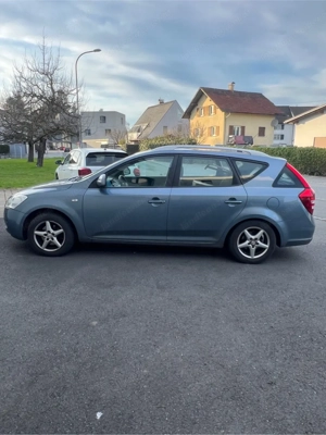Verkaufe Kia Ceed 1.6 CRDi Sporty Wagon (Diesel) Bild 4