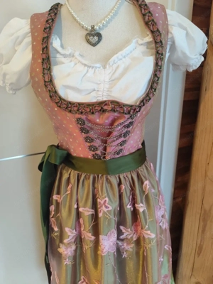 Dirndl...Marjo Bild 2