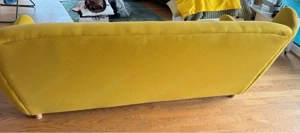 3 Sitzer Sofa in gelber Farbe Bild 2