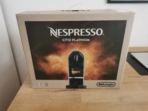Nespresso Kaffeemaschine De Longhi CitiZ Platinum EN220.M 