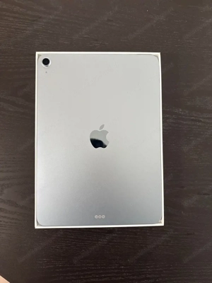 Apple iPad Air 11  (7. Gen, M3)   128 GB   Wi Fi   Blau   Wie neu Bild 3