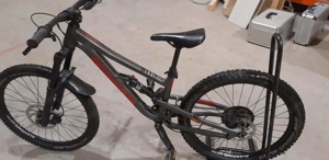 Kinder-Downhill-Bike Norco Fluid 24 Zoll Fully