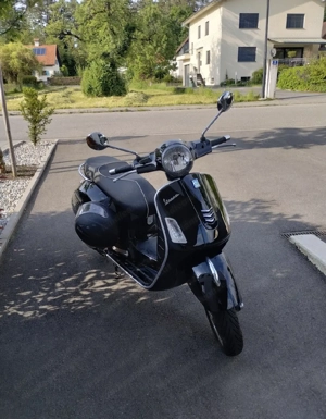 Vespa GTS 125 Super Bild 3