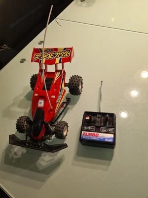 Autorennbahn und Auto Bild 4