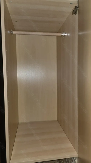 Schmaler Kleiderschrank   Garderobenschrank mit Stange und Körben Bild 3