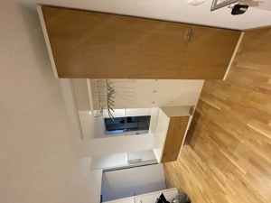 Garderobe mit Eiche-Elementen Bild 2