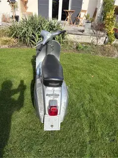 Vespa 125 Primavera  Bild 6
