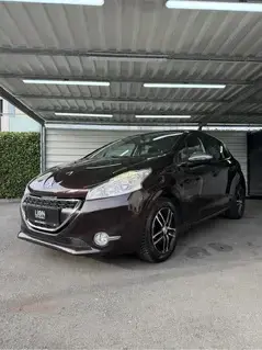 Peugeot 208 Bild 8