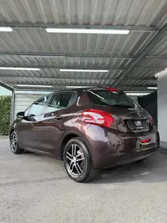 Peugeot 208 Bild 11