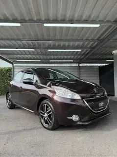 Peugeot 208 Bild 6