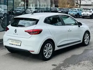 Renault Clio Bild 4