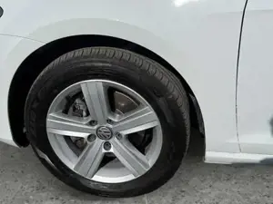 Volkswagen Golf Bild 9