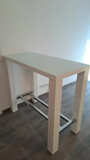Glas Stehtische Bild 2