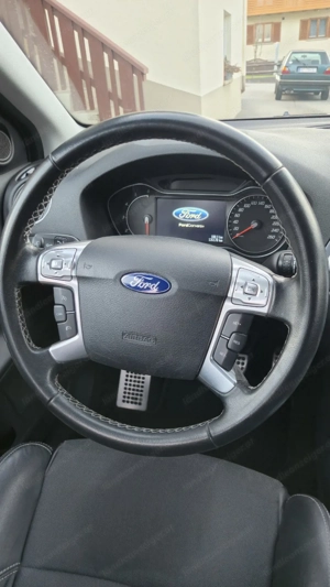 Ford Mondeo  Bild 3