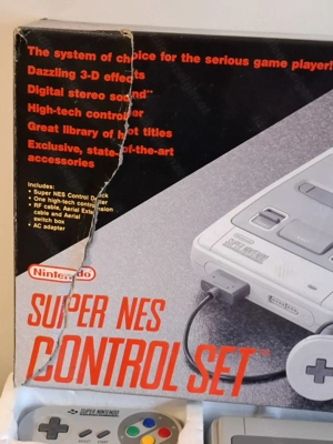 Super Nintendo SNes Konsole Vintage 90er Jahre Bild 5