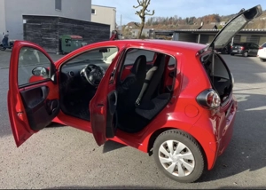 Toyota Aygo, 5türer, Klima, Pickerl bis 12 26, 2fach Bereifung  Bild 2
