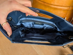 armani jeans hand shoulderbag Bild 3