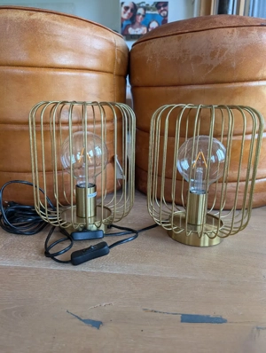 2 ikea nachttischlampen