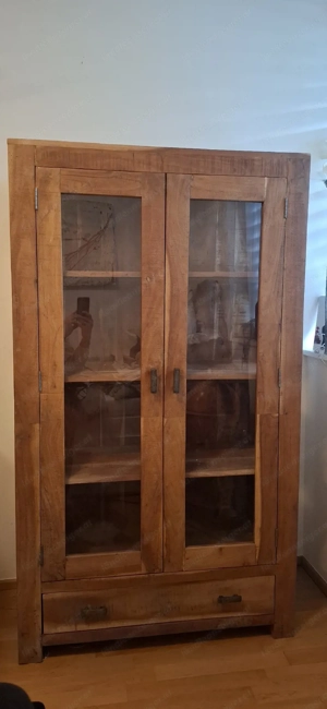 Sideboard & Vitrine Bild 2