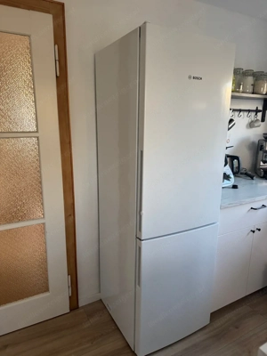 Bosch Kühl- Gefrierkombi Bild 2