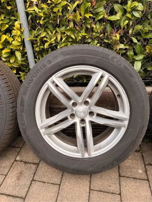 Wheelworld Alufelgen 8x18 ET35 LK112 mit Sommerreifen Audi Q5 Bild 4