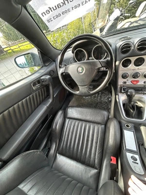 Alfa Romeo Spider 2.0 Twin Spark (916) Bild 9