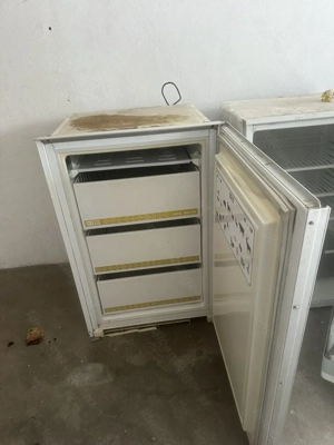 AEG Kühlschrank und SiemensTiefkühlschrank zu verschenken Bild 2
