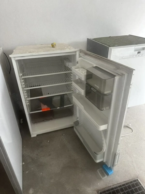 AEG Kühlschrank und SiemensTiefkühlschrank 