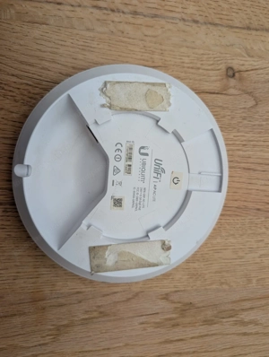 Ubiquiti UniFi AP AC Lite   WLAN Access Point Bild 2