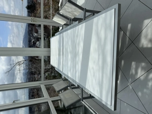 Auziehbarer Terrassentisch mit 4 Stühlen Bild 2