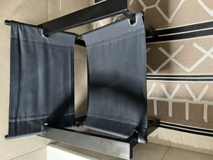 Sessel aus Leinenstoff auf Holz Bild 2