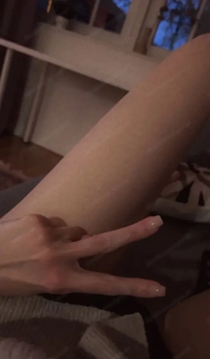 19 jährige Studentin verkauft Bilder und Videos KEINE TREFFEN!!!! Bild 3